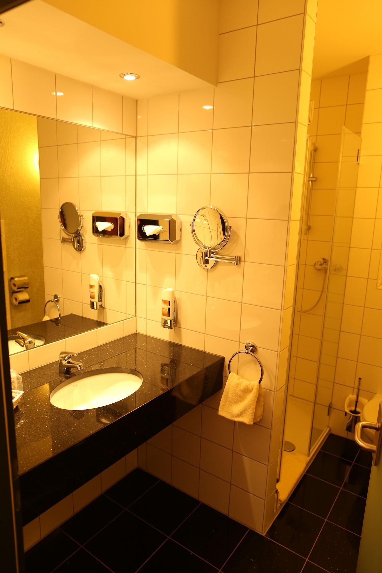 Hotel Sittardsberg Duisburg Zewnętrze zdjęcie