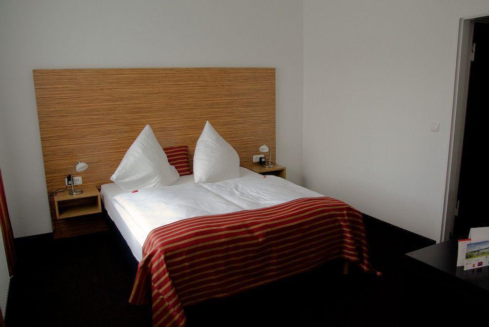 Hotel Sittardsberg Duisburg Zewnętrze zdjęcie