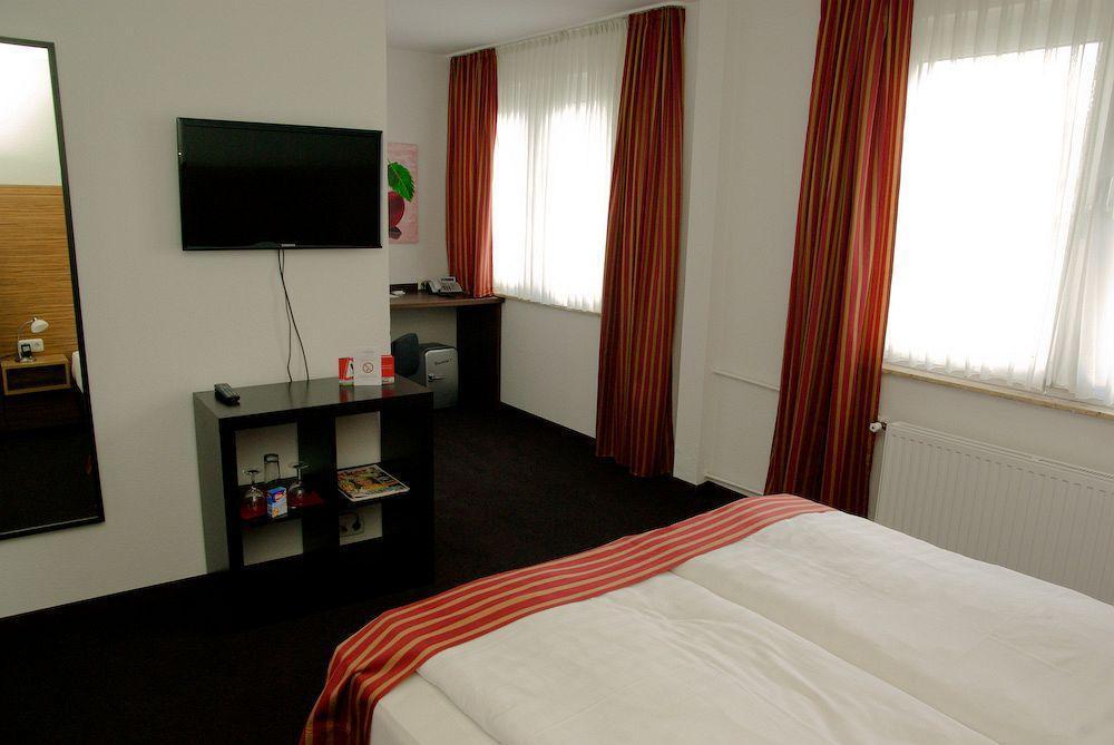 Hotel Sittardsberg Duisburg Zewnętrze zdjęcie